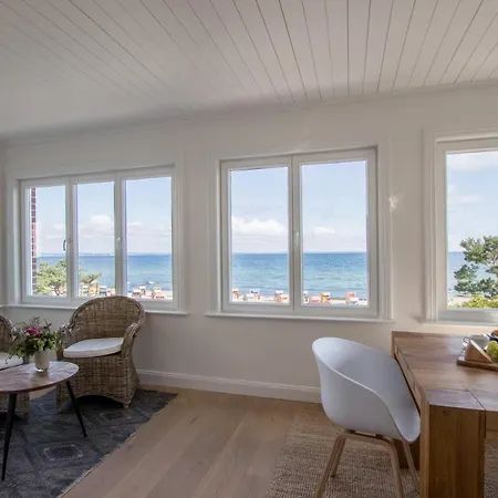 Strandhaus * Niendorf (Timmendorfer Strand)